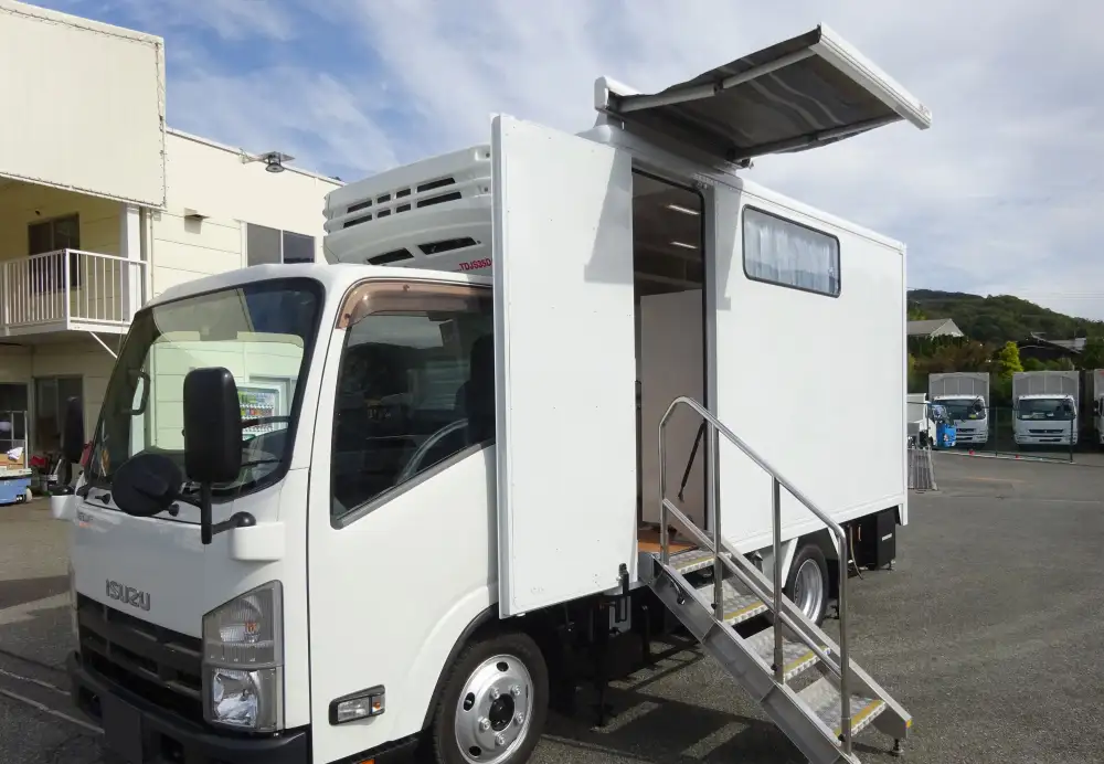 いすゞ エルフ 小型 特殊車両 SKG-NLR85N H24 の中古トラック【車両No.185397】
