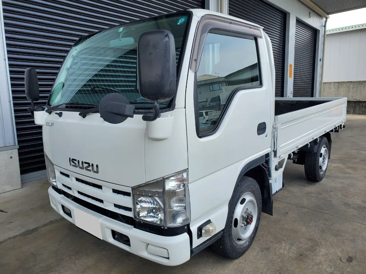 いすゞ エルフ 小型 平ボディ TKG-NHS85A H25 の中古トラック【車両No.185216】