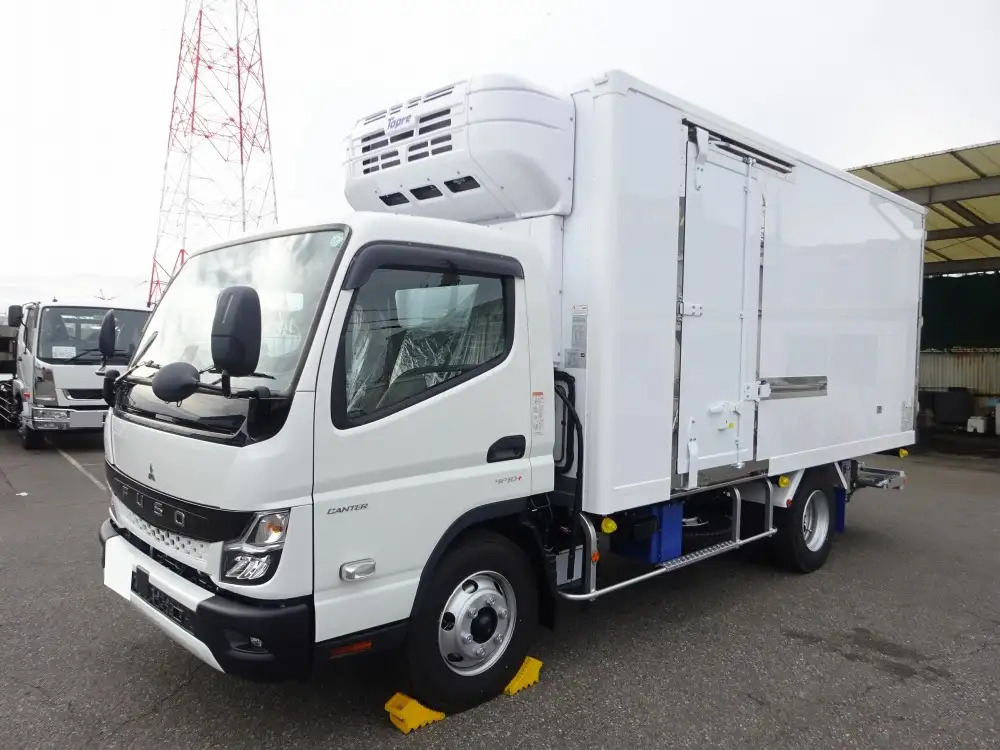 三菱 キャンター 小型 冷凍冷蔵 低温 パワーゲート の中古トラック【車両No.185735】