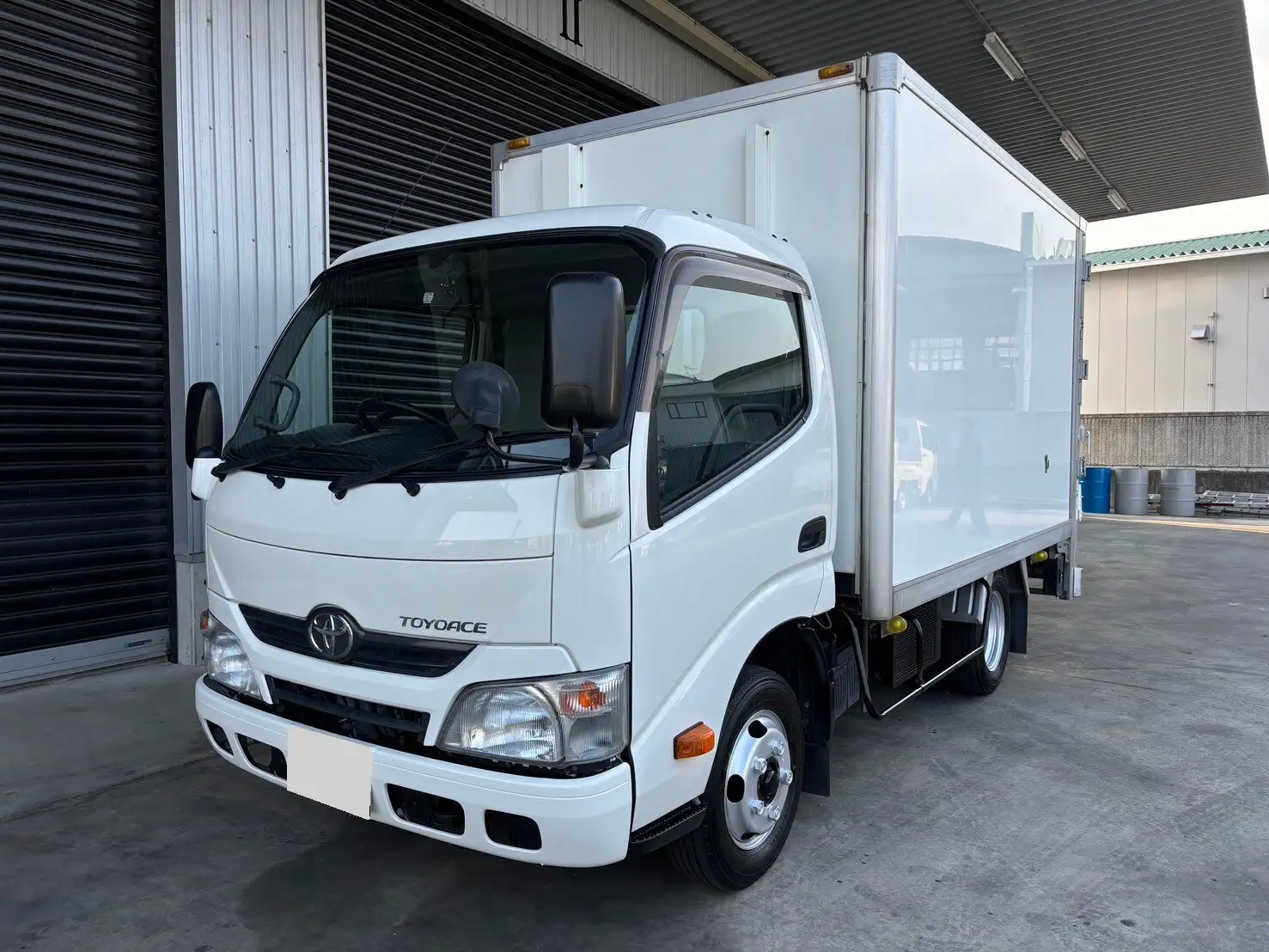 トヨタ トヨエース 小型 冷凍冷蔵 中温 パワーゲート の中古トラック【車両No.185827】