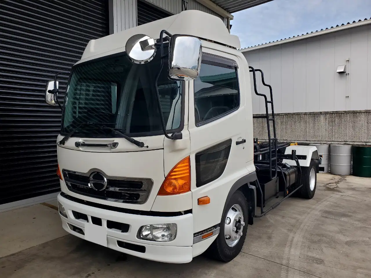 日野 レンジャー 中型/増トン アームロール ツインホイスト TKG-FC9JEAA の中古トラック【車両No.185912】