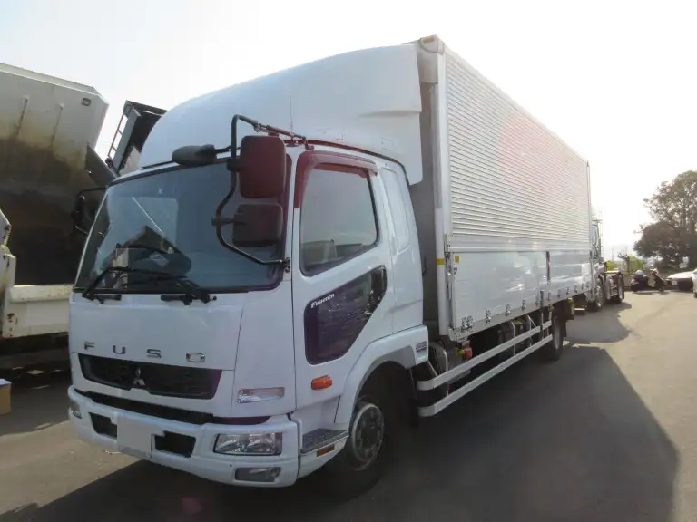 三菱 ファイター 中型/増トン ウイング パワーゲート ベッド の中古トラック【車両No.185981】