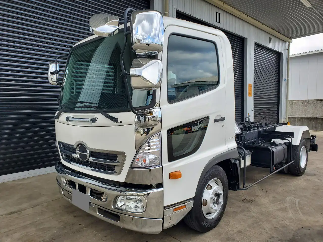 日野 レンジャー 中型/増トン アームロール コンテナ付き ツインホイスト の中古トラック【車両No.186015】