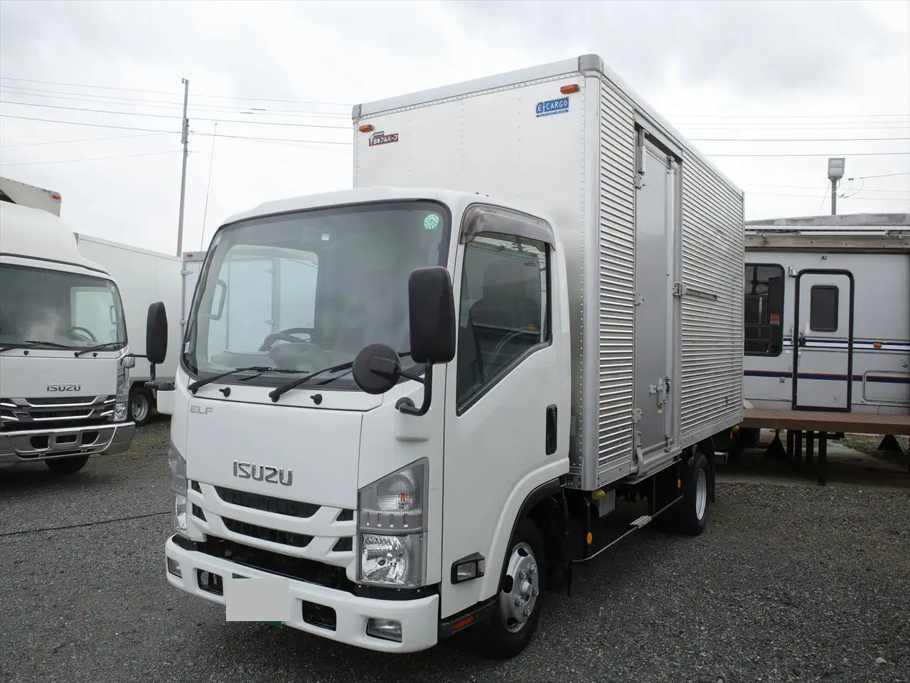 いすゞ エルフ 小型 アルミバン サイドドア 2RG-NLR88AN の中古トラック【車両No.186067】