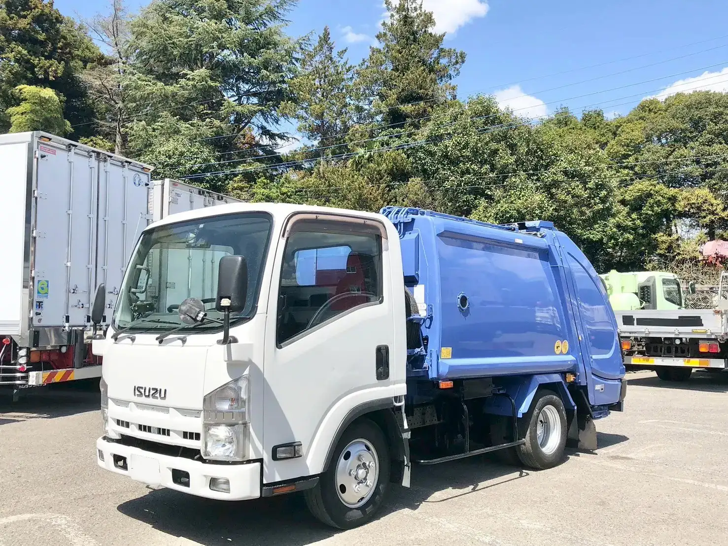 いすゞ エルフ 小型 パッカー車 プレス式 TKG-NMR85AN の中古トラック【車両No.186087】