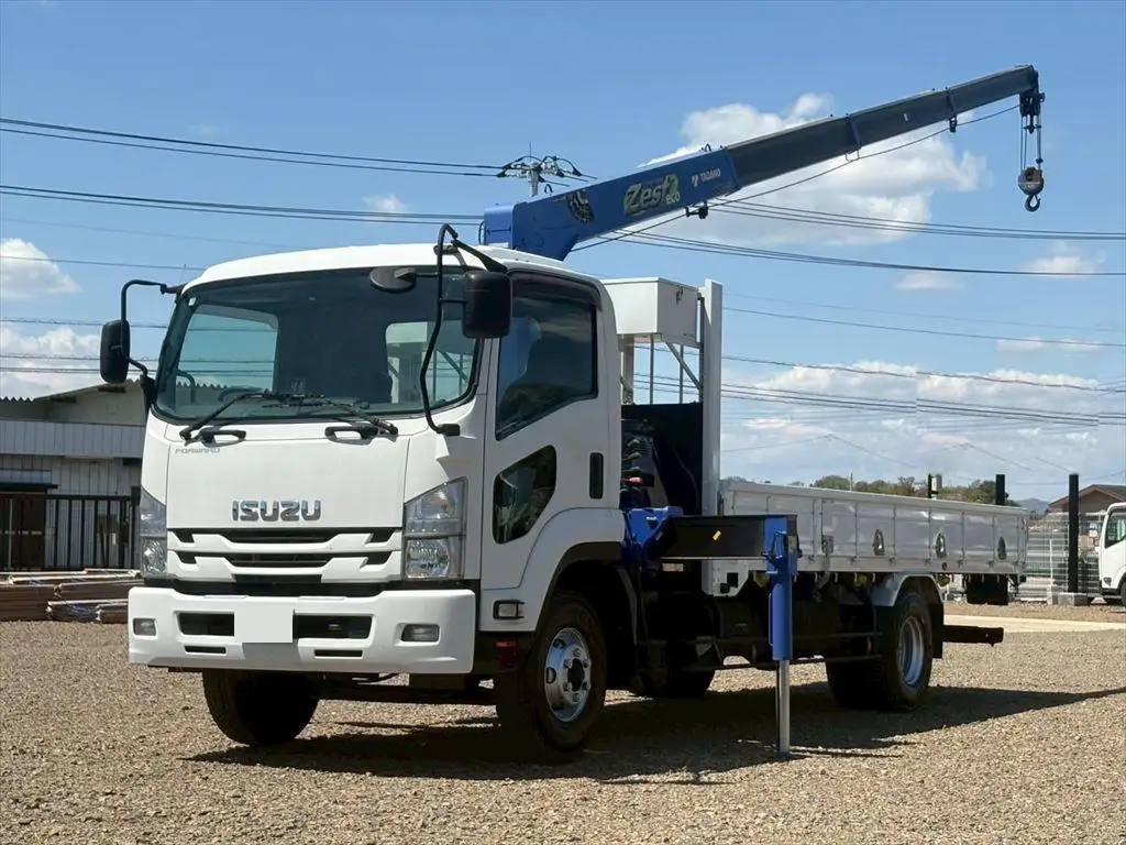 いすゞ フォワード 中型/増トン クレーン付 4段 ラジコン の中古トラック【車両No.186180】