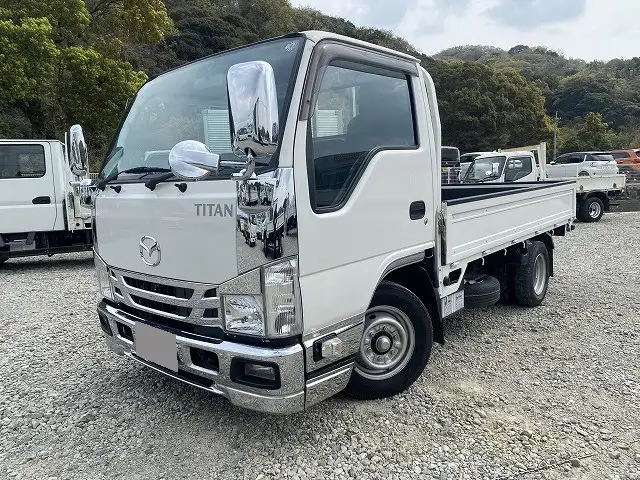 マツダ タイタン 小型 平ボディ 2RG-LHR88A R3 の中古トラック【車両No.186496】