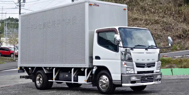 三菱 キャンター 小型 アルミバン パワーゲート シャッター式 の中古トラック【車両No.186645】