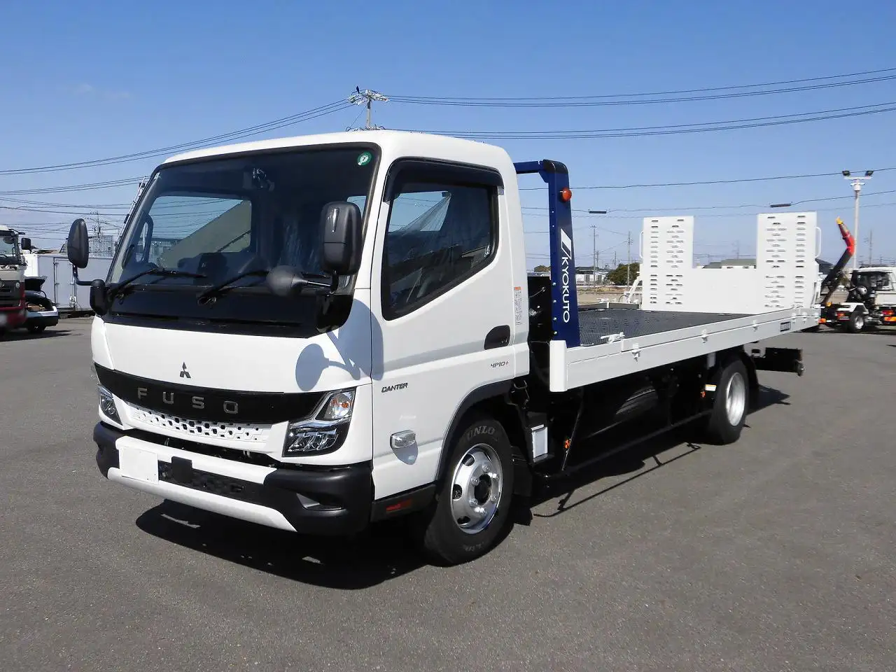 三菱 キャンター 小型 車両重機運搬 ラジコン ウインチ の中古トラック【車両No.186555】