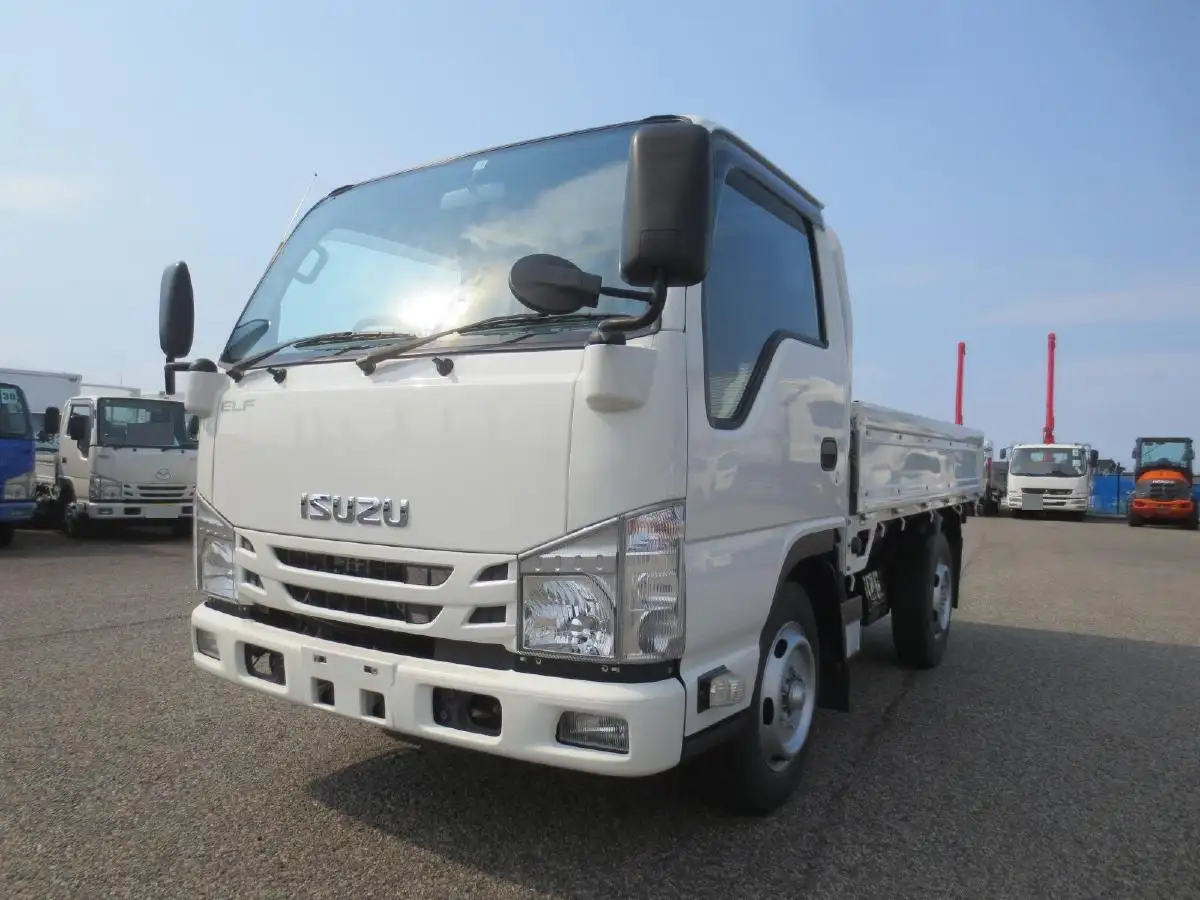 いすゞ エルフ 小型 平ボディ 2RG-NJR88A R2 の中古トラック【車両No.186679】
