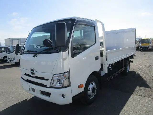 日野 デュトロ 小型 平ボディ パワーゲート 2KG-XZU710M の中古トラック【車両No.186802】