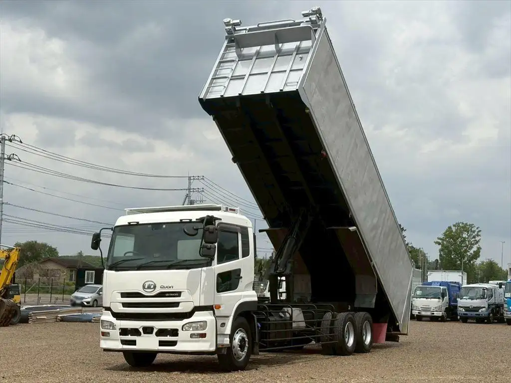 日産UD クオン 大型 ダンプ 土砂禁 ベッド の中古トラック【車両No.186968】