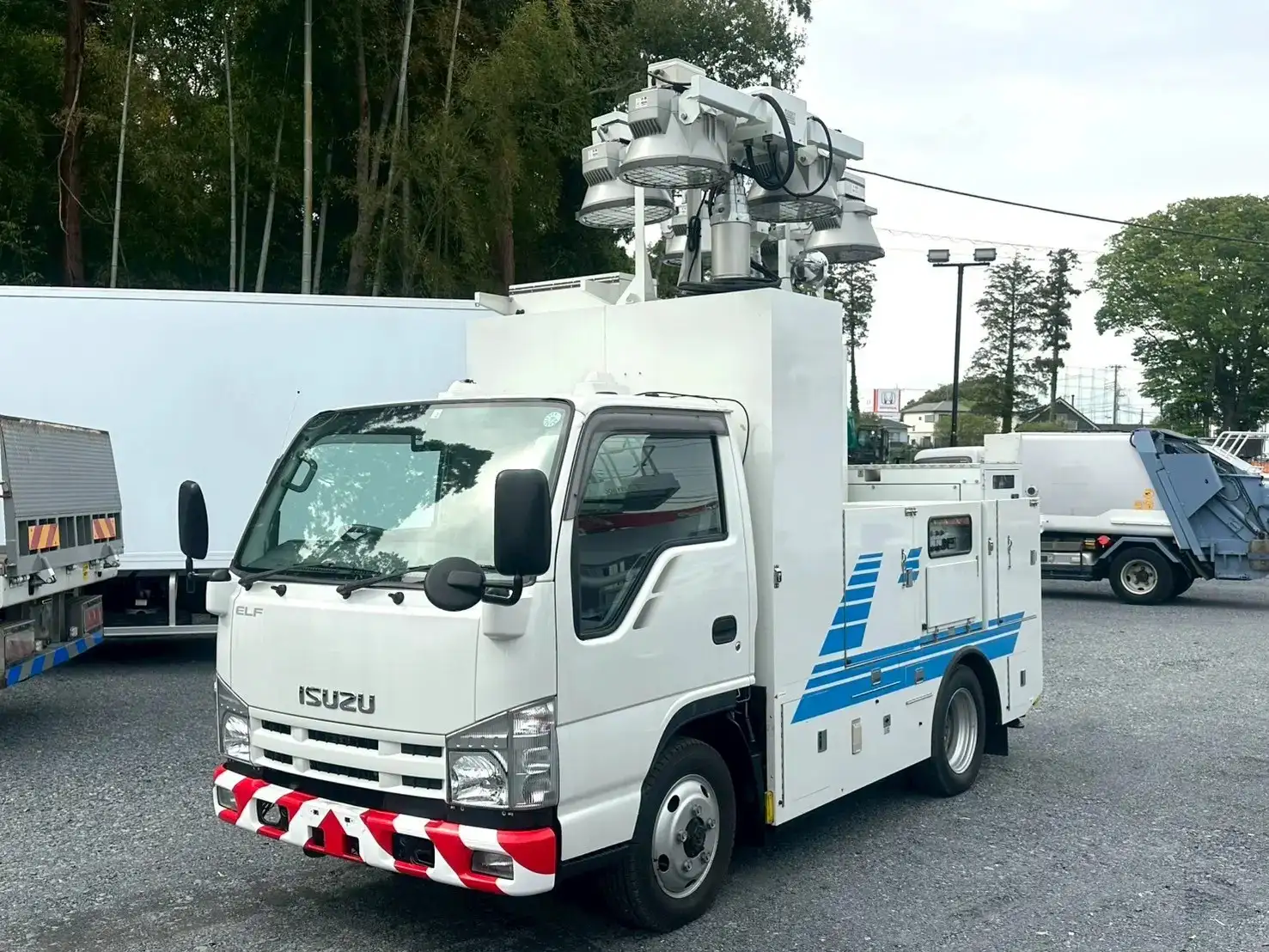 いすゞ エルフ 小型 特殊車両 BDG-NKS85AN H21 の中古トラック【車両No.187129】