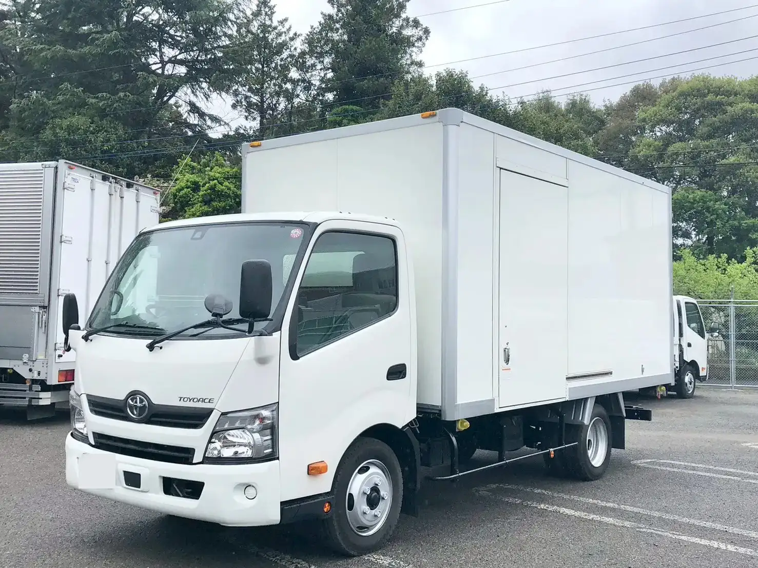 トヨタ トヨエース 小型 アルミバン サイドドア TKG-XZU710 の中古トラック【車両No.187122】
