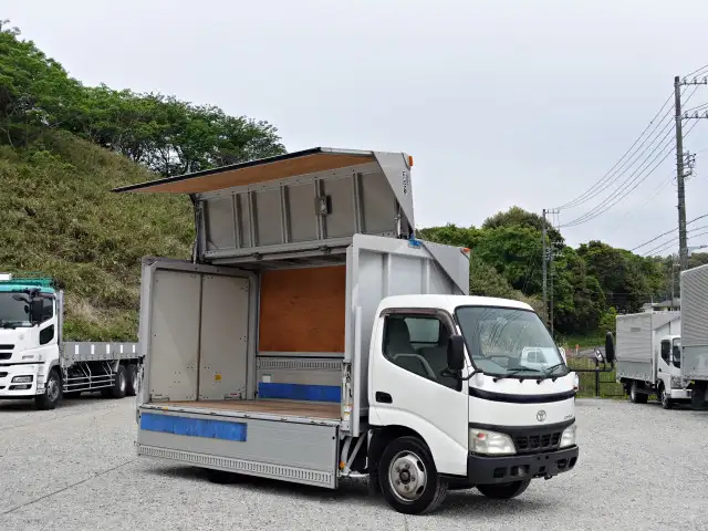 トヨタ ダイナ 小型 ウイング PB-XZU334 H18 の中古トラック【車両No.187547】