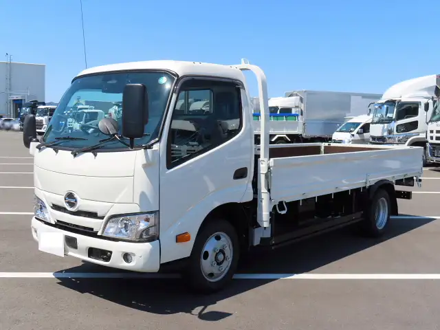 日野 デュトロ 小型 平ボディ 2KG-XZU655M R6 の中古トラック【車両No.187510】