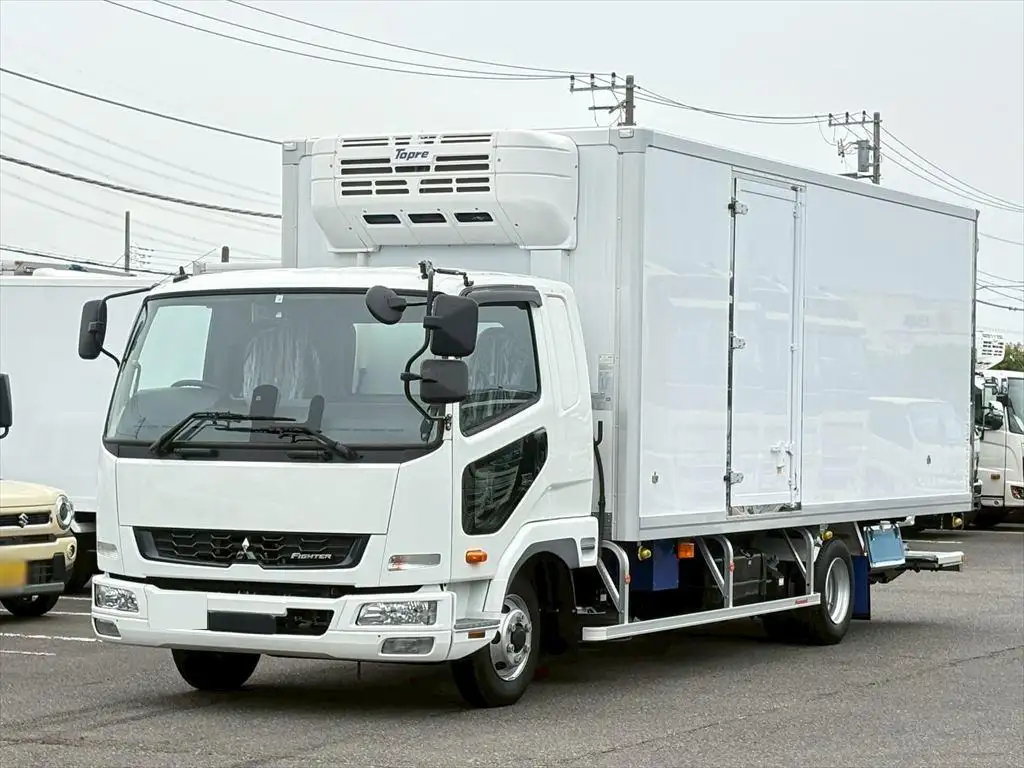 三菱 ファイター 中型/増トン 冷凍冷蔵 低温 パワーゲート の中古トラック【車両No.189204】