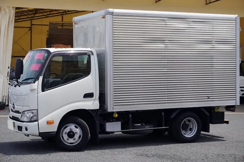 日野 デュトロ 小型 アルミバン 2RG-XZC605M R2 の中古トラック【車両No.189989】