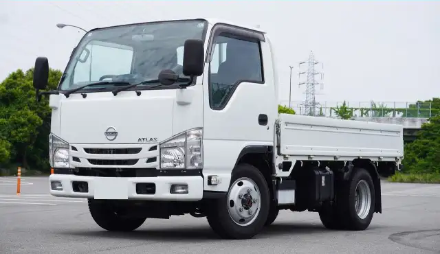 日産 アトラス 小型 平ボディ 2RG-AHS88A R2 の中古トラック【車両No.190121】