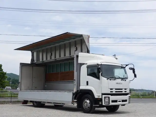 いすゞ フォワード 中型/増トン ウイング ベッド PDG-FVR34U2 の中古トラック【車両No.190193】