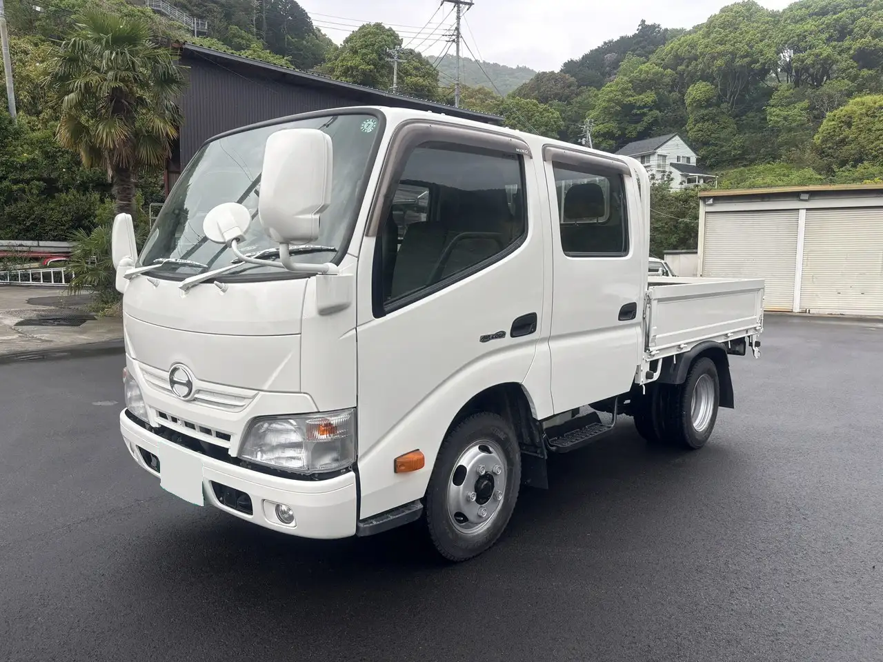 日野 デュトロ 小型 平ボディ Wキャブ TKG-XZU605M の中古トラック【車両No.190490】