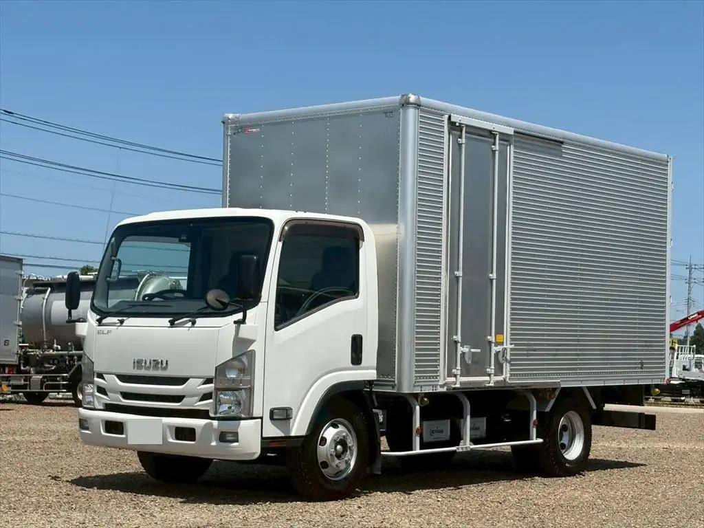 いすゞ エルフ 小型 アルミバン サイドドア 3枚観音 の中古トラック【車両No.190842】