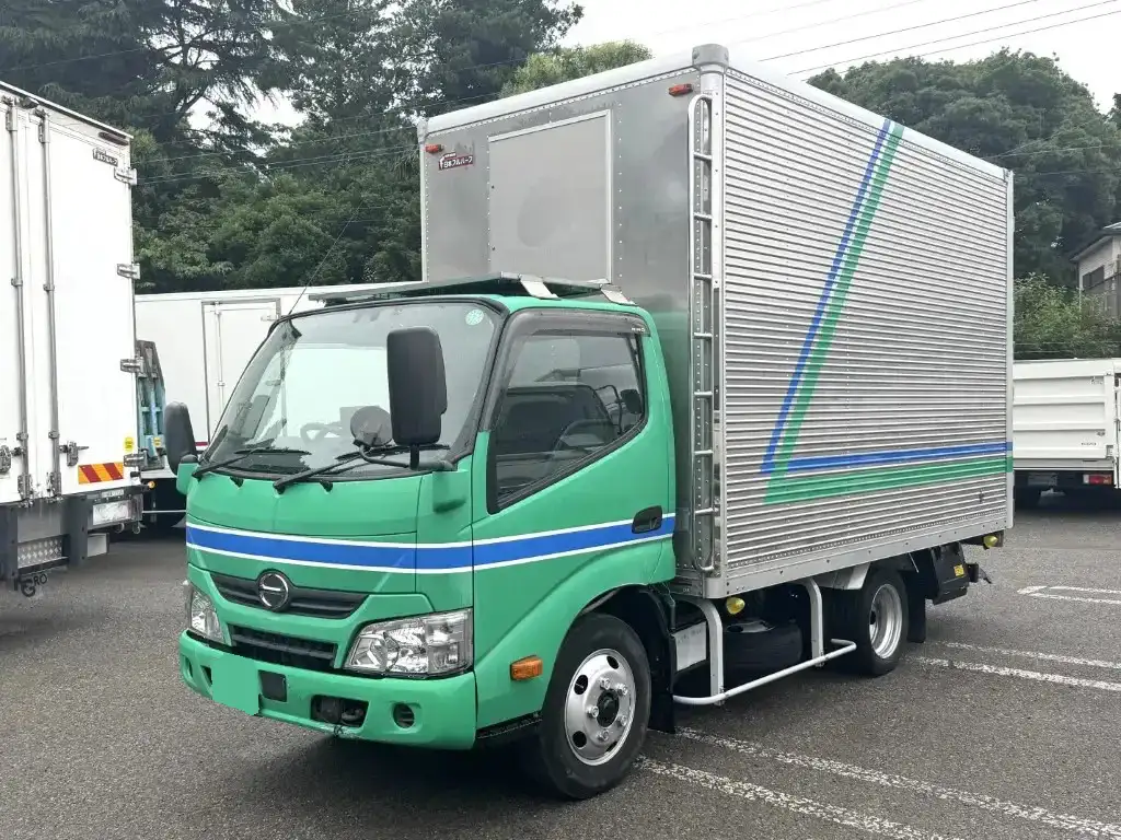 日野 デュトロ 小型 アルミバン 3枚観音 TKG-XZC605M の中古トラック【車両No.190778】