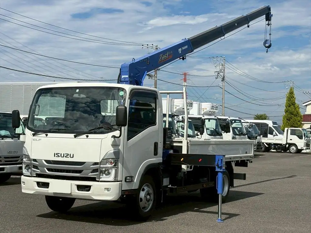 いすゞ エルフ 小型 クレーン付 4段 ラジコン の中古トラック【車両No.191200】