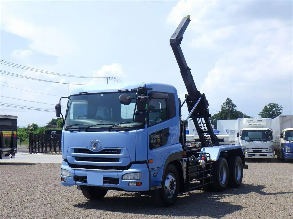 日産UD クオン 大型 アームロール ツインホイスト ベッド の中古トラック【車両No.192027】