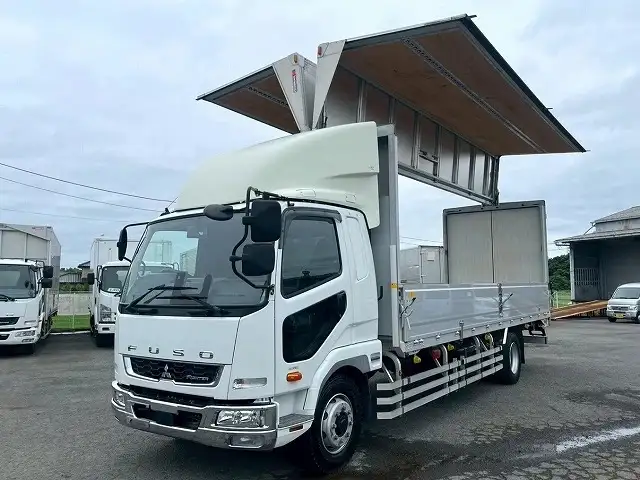 三菱 ファイター 中型/増トン ウイング エアサス ベッド の中古トラック【車両No.192868】