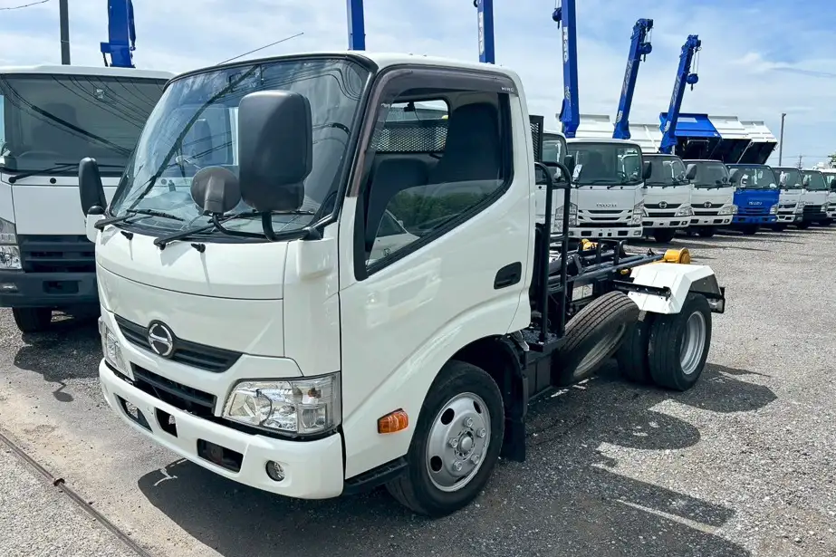 日野 デュトロ 小型 アームロール ツインホイスト TKG-XZU605M の中古トラック【車両No.193552】