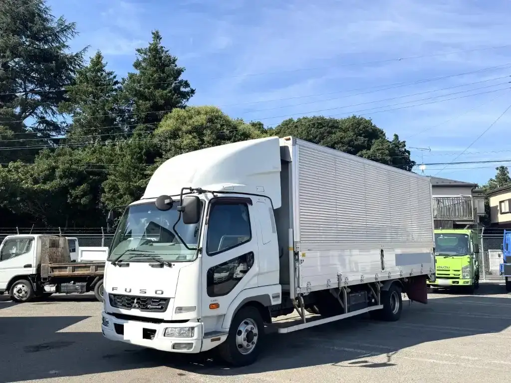 三菱 ファイター 中型/増トン ウイング ベッド TKG-FK61F の中古トラック【車両No.193938】