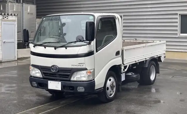 トヨタ トヨエース 小型 平ボディ 床鉄板 BDG-XZU368 の中古トラック【車両No.194133】