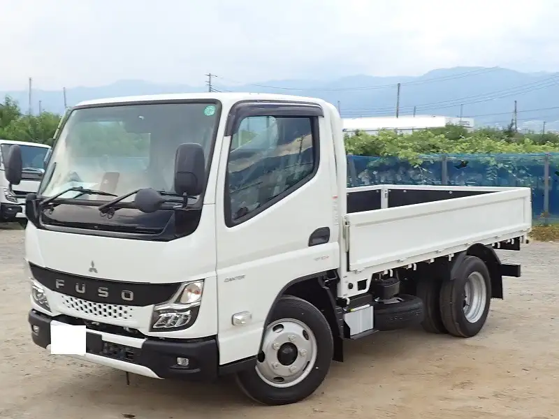 三菱 キャンター 小型 平ボディ 2RG-FBAV0 R7 の中古トラック【車両No.194195】