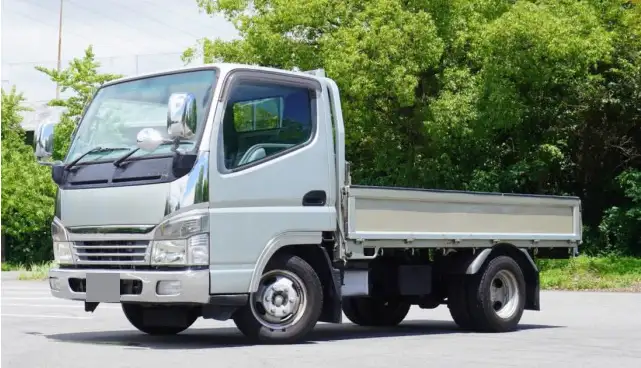 三菱 キャンター 小型 平ボディ KK-FB70ABX H15 の中古トラック【車両No.194309】
