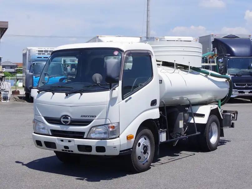 日野 デュトロ 小型 タンク車 バキューム TKG-XZU600E の中古トラック【車両No.194232】